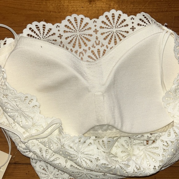 Bralette - Picture 4 of 4